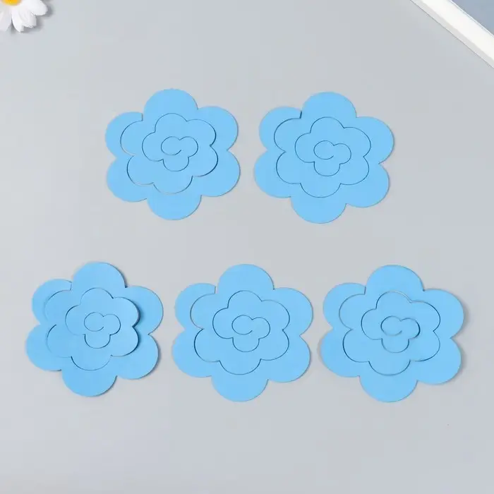 Заготовка из фоамирана "Цветок завиток" 10х9,5 см  набор 5 шт. ярко-голубой