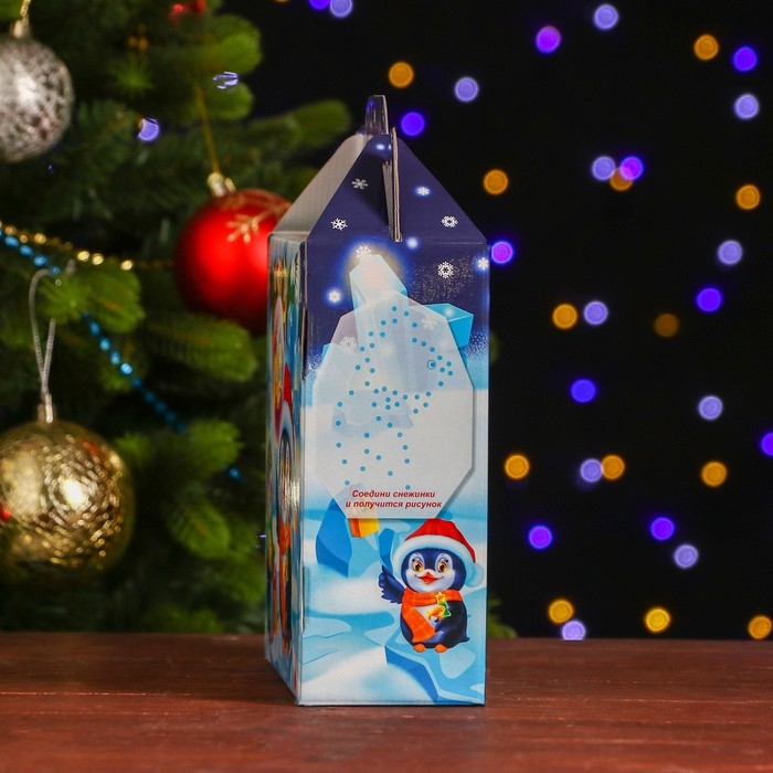 Новый год. Подарочная коробка "Пингвины", 17,5 х 20 х 7 см.