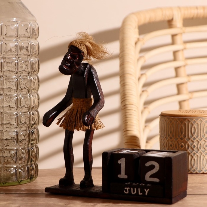 Сувенир дерево календарь Сувенир дерево календарь "Абориген" 14х20х8 см МИКС