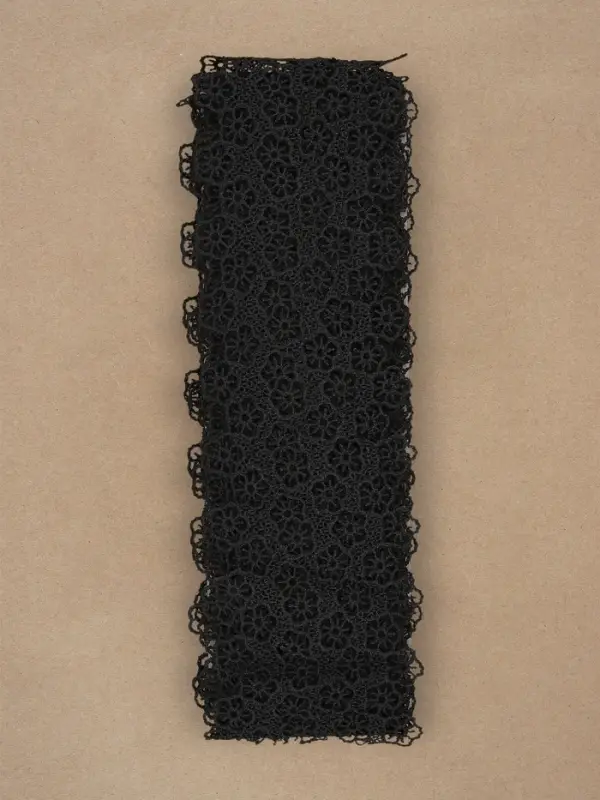 Кружево гипюровое, 80 мм, 6.8&plusmn;0.5 м, цвет чёрный