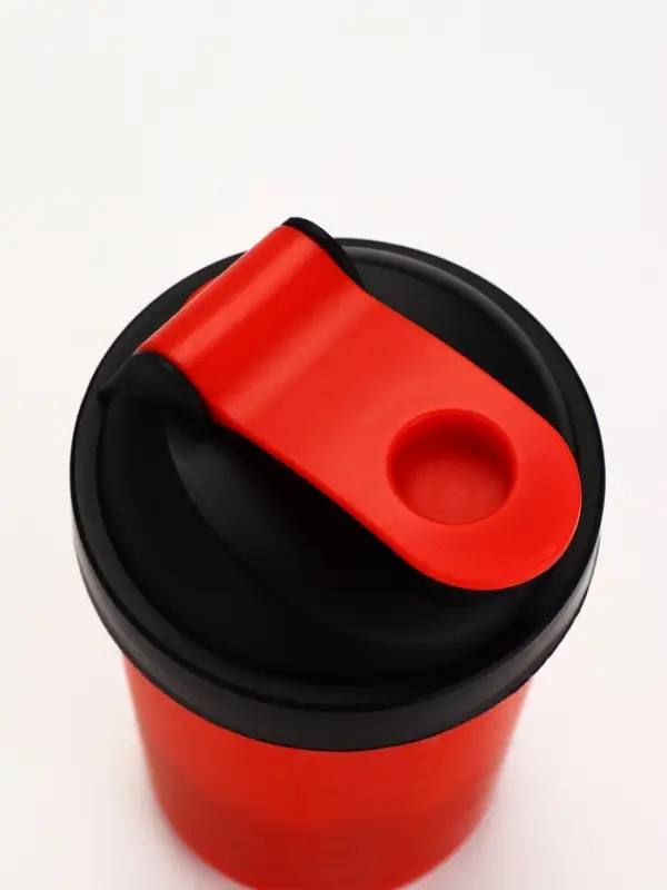 Шейкер спортивный для коктейлей и протеина, с чашей, красно-чёрный, 500 мл