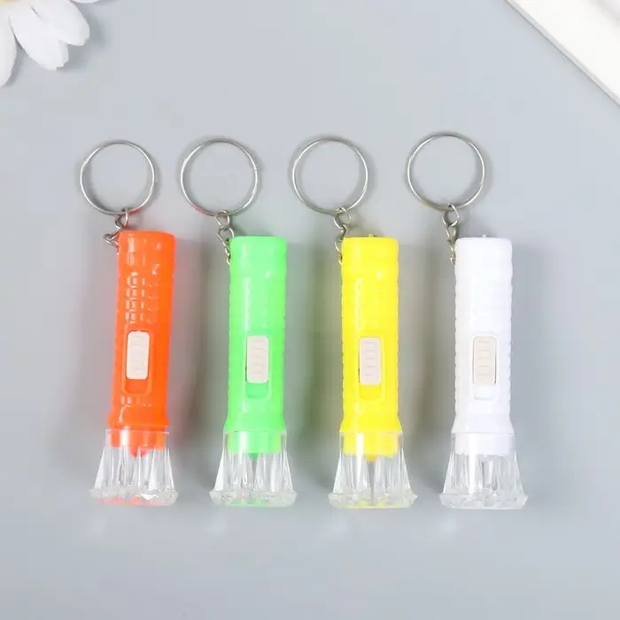 Фонарик брелок для ключей на кольце «Клеточка», 7×2×2 см, МИКС Фонарик брелок для ключей на кольце «Клеточка», 7×2×2 см, МИКС