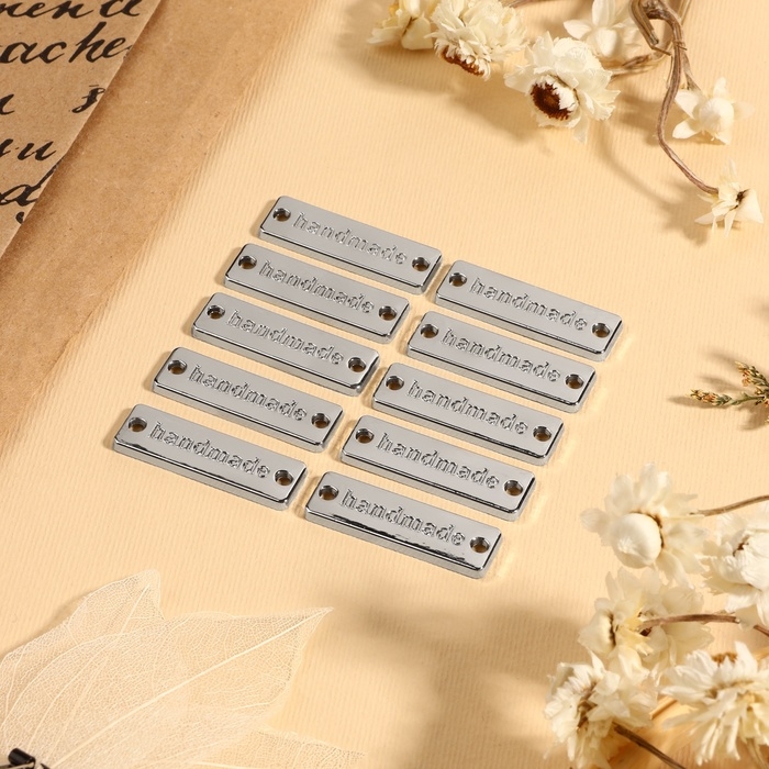 Набор нашивок из металла «Hand made», 3,2 × 1 см, 10 шт, цвет серебряный Набор нашивок из металла «Hand made», 3,2 × 1 см, 10 шт, цвет серебряный