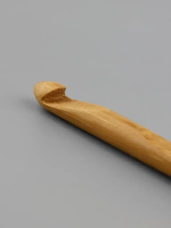 Крючок для вязания, бамбуковый, d=8 мм, 15 см