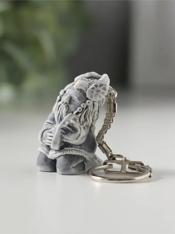 Брелок "Шаман сидит с бубном" маленький , 3,7см