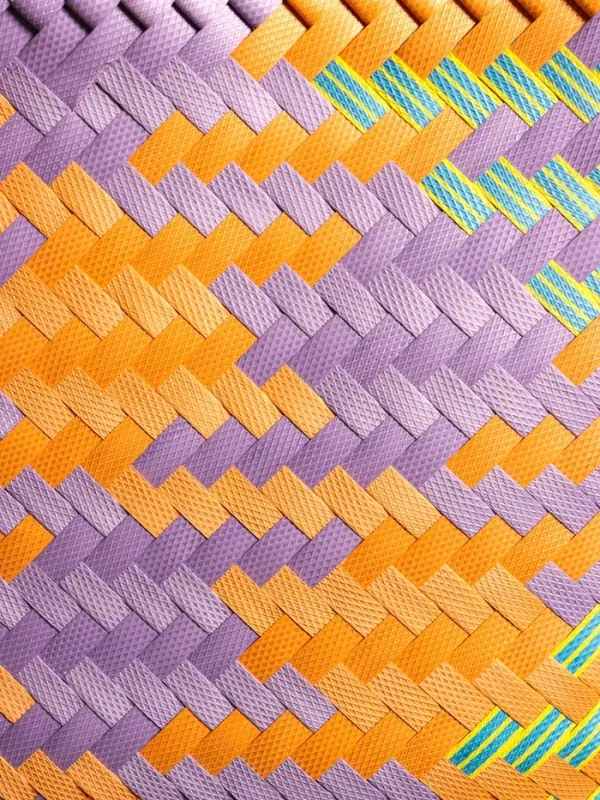 Сумка плетёная, 30×15×30 см, пластик, разноцветная