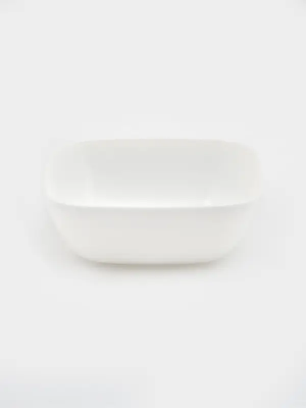 Тарелка глубокая Альтернатива &laquo;Квадро&raquo;, 800 мл, 16&times;5.5 см, пластик, белая