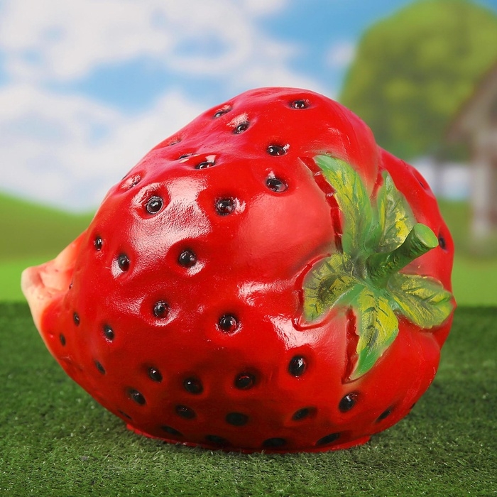 Садовая фигура из полистоуна «Клубника», 27×30×36 см Садовая фигура из полистоуна «Клубника», 27×30×36 см