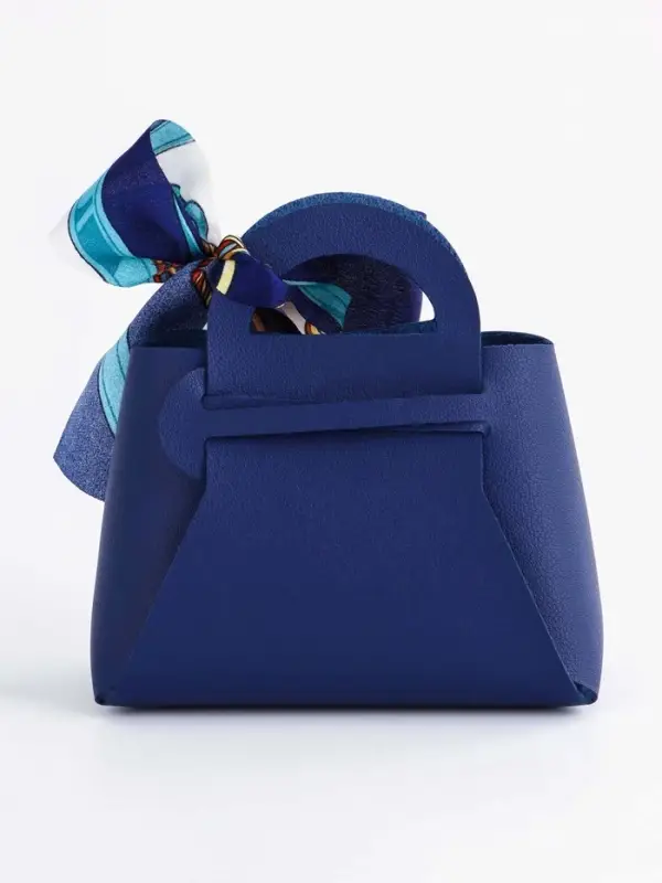 Кожанная подарочная сумочка 13 х12 х 5,5 см глубокий синий Кожанная подарочная сумочка 13 х12 х 5,5 см глубокий синий