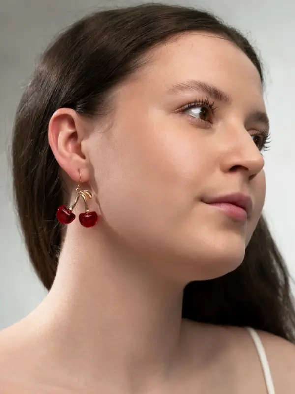 Серьги &laquo;Вишенка&raquo;, бордовые в золоте