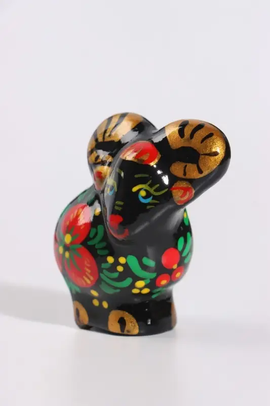 Фигурка фарфоровая &laquo;Барашек Боб&raquo;, 5&times;4.5&times;3 см