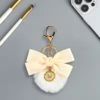 Пушистик на кольце "Бант с подвеской" белый 12х5х5 см