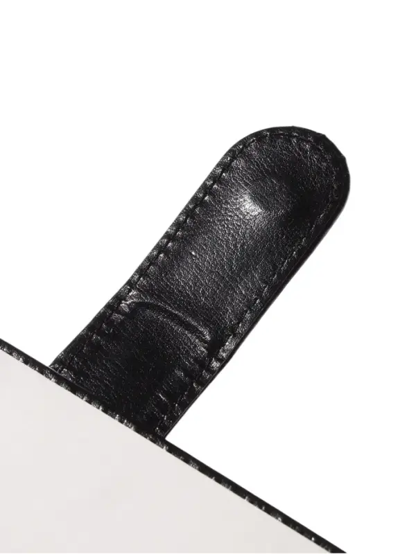 Ежедневник недатированный формат А5, с хлястиком, 112л, линия, пвх, Классика Черный Ежедневник недатированный формат А5, с хлястиком, 112л, линия, пвх, Классика Черный