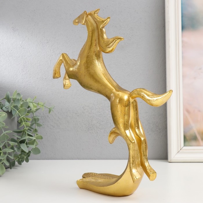 Сувенир полистоун Сувенир полистоун "Скакун на волне" золото 30х27х7 см