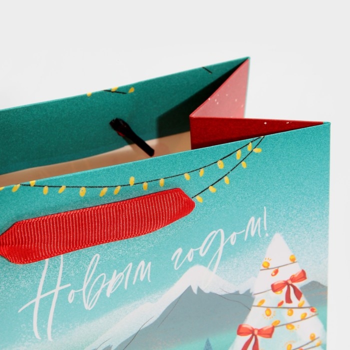 Пакет подарочный новогодний ламинированный «Любовь», MS 18 х 23 х 10 см, Новый год Пакет подарочный новогодний ламинированный «Любовь», MS 18 х 23 х 10 см, Новый год