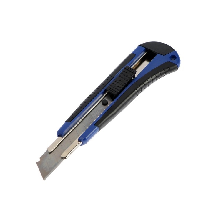 Нож универсальный ТУНДРА, металлическая направляющая, 2К корпус, 18 мм Нож универсальный ТУНДРА, металлическая направляющая, 2К корпус, 18 мм