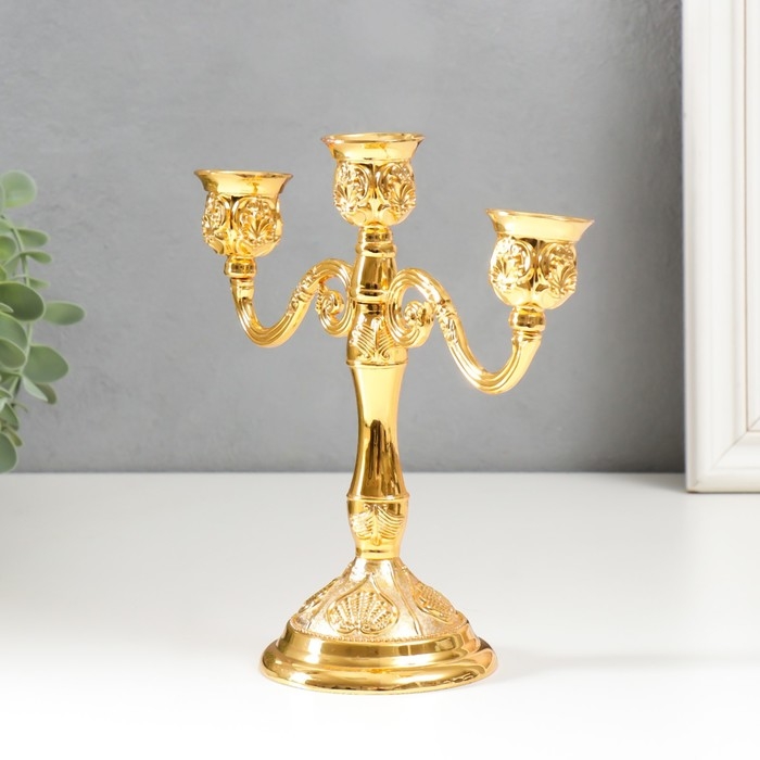 Подсвечник металл на 3 свечи  Подсвечник металл на 3 свечи "Резной лист" цвет золото 18х20,5х8,5 см