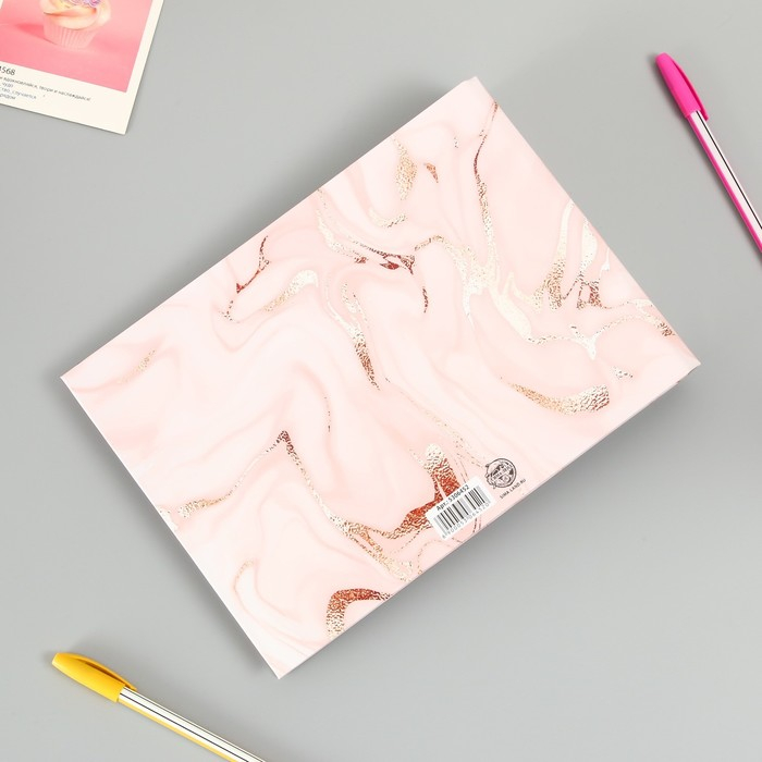 Фотоальбом 25 листов (уголки+кольца)  Фотоальбом 25 листов (уголки+кольца) "Розовый мрамор" 27х19 см