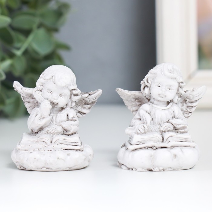 Сувенир полистоун Сувенир полистоун "Белоснежный ангел с книжкой на облаке" МИКС 5х4,5х5,4 см