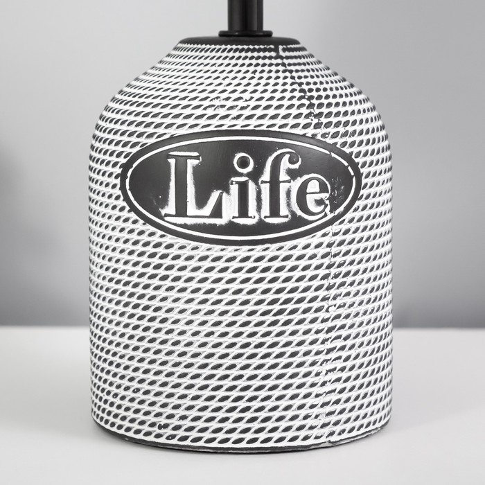 Настольная лампа Настольная лампа "Бенефит" E14 40Вт черный 20х20х31 см RISALUX