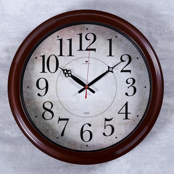 Часы настенные, интерьерные Часы настенные, интерьерные "Клавер", коричневые, циферблат 40 см, 48 см