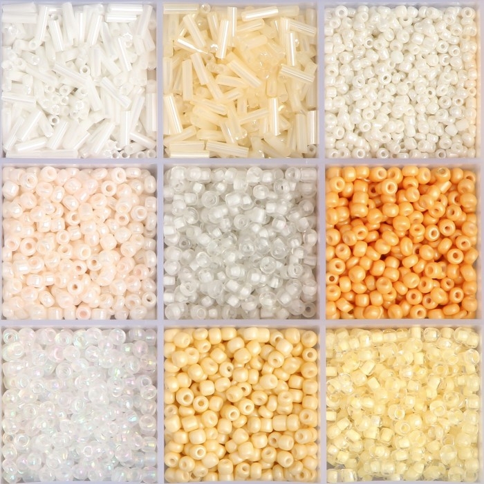 Бисер стекло 6/0, 8/0, 12/0 в шкатулке  Бисер стекло 6/0, 8/0, 12/0 в шкатулке "Телесный" стеклярус 15,5х9,5х1,6 см