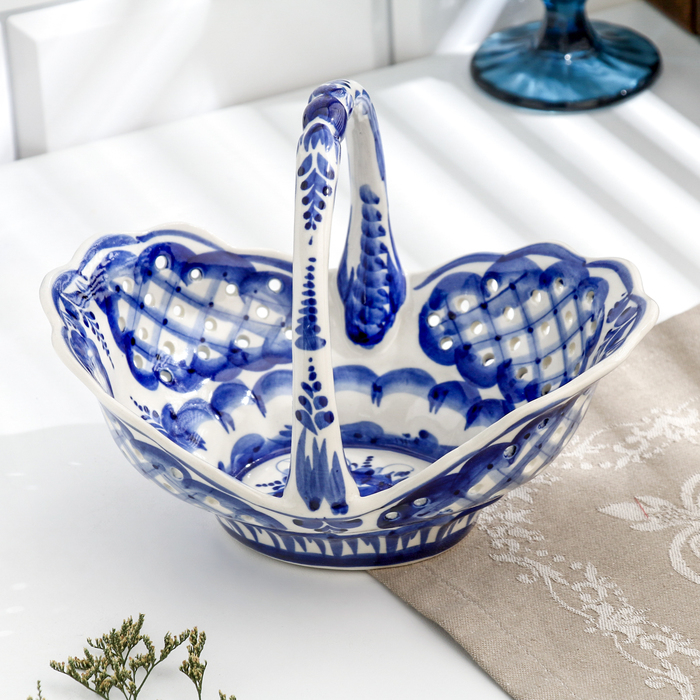 Корзинка овальная, гжель, фарфор, 16х21 см
