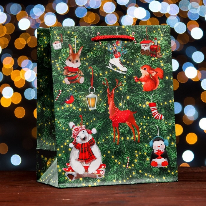 Новый год. Пакет подарочный "Ёлка с украшениями ", 18 х 22,3 х 10 см.