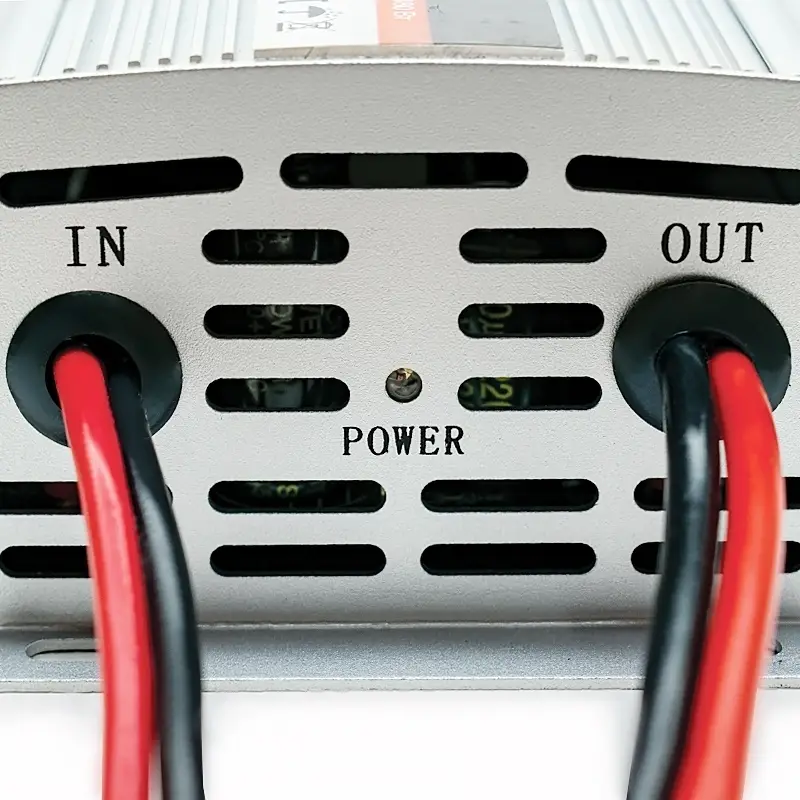 Автомобильный инвертор 24/12V AVS IN-2440 (40A)