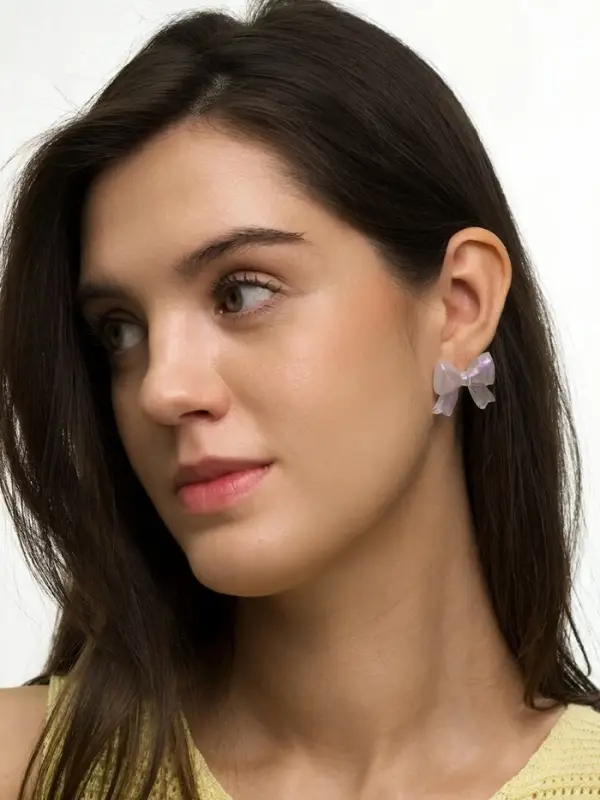 Серьги пластик &laquo;Бантик&raquo;, перламутровый, белые, радужные