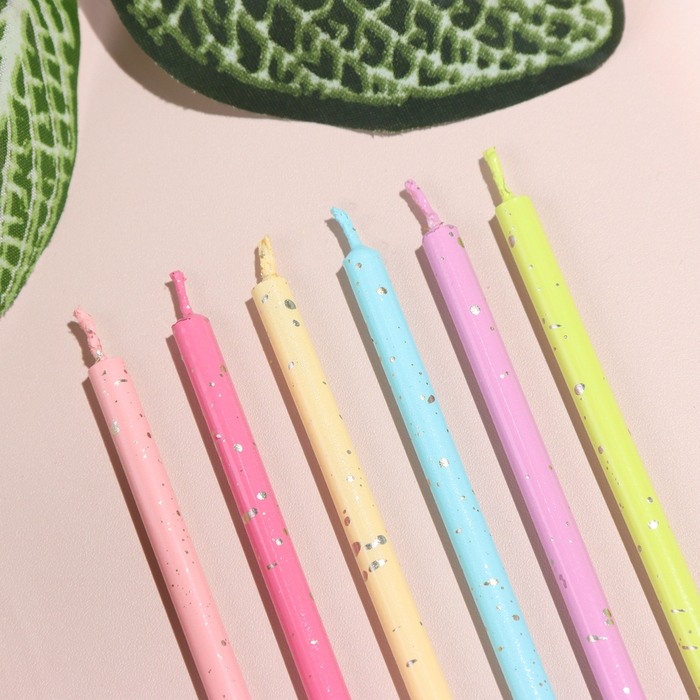 Набор свечей в торт, 6 штук  Набор свечей в торт, 6 штук "Исполнение желаний", 15 см, разноцветный