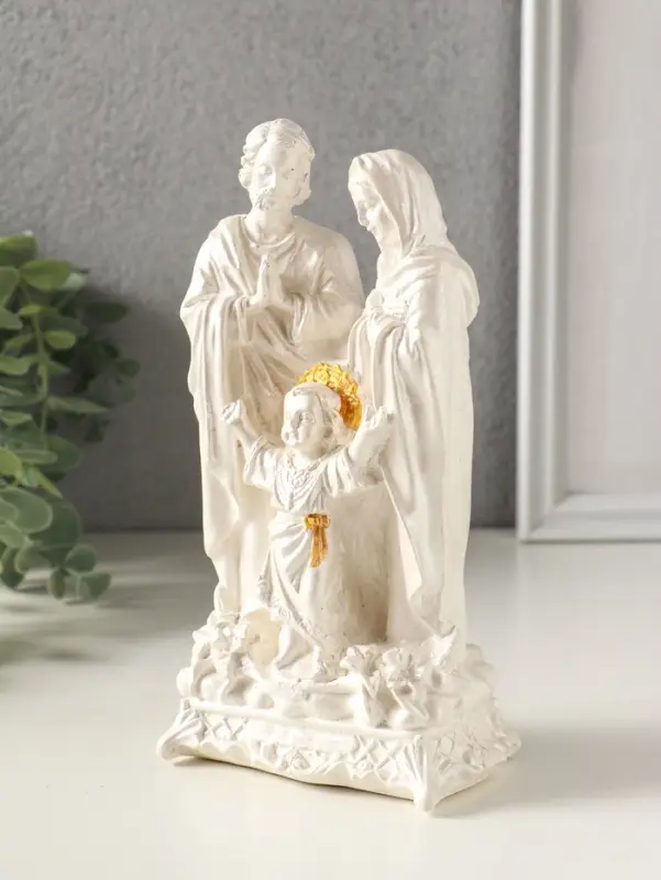 Статуэтка "Семья большая" 18х10х7 см, белый, с росписью