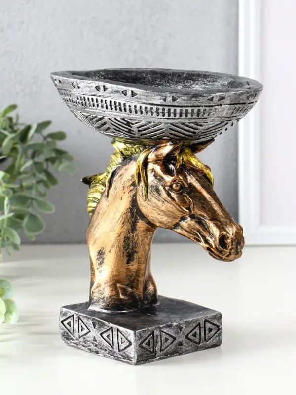 Фигура подставка  Фигура подставка "Лошадь с чашей" 21х17х12 см