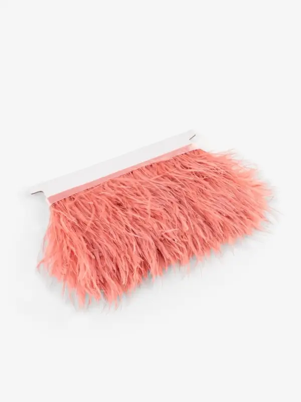 Перья страуса декоративные, на ленте, 8-10 см, 5&plusmn;0.5 м, тёмно-бежевые