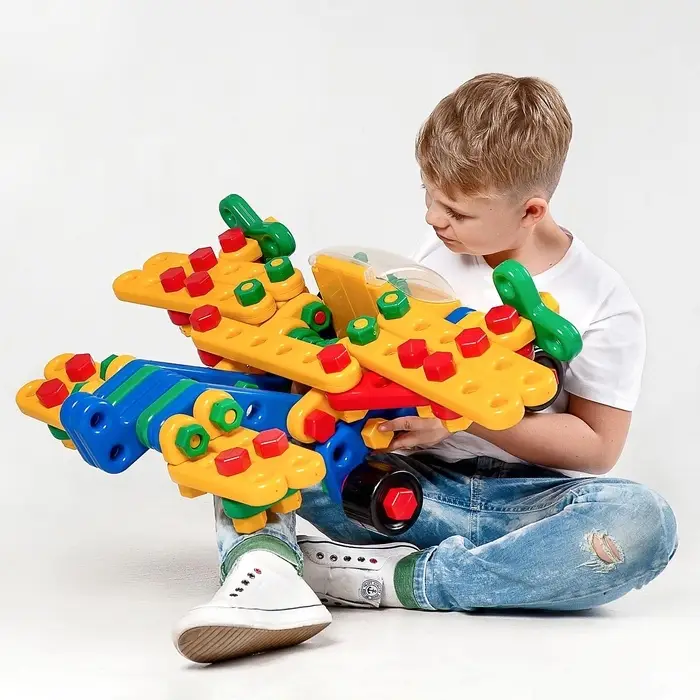 Конструктор пластиковый &laquo;На взлёт&raquo;, 5 в 1, 196 деталей