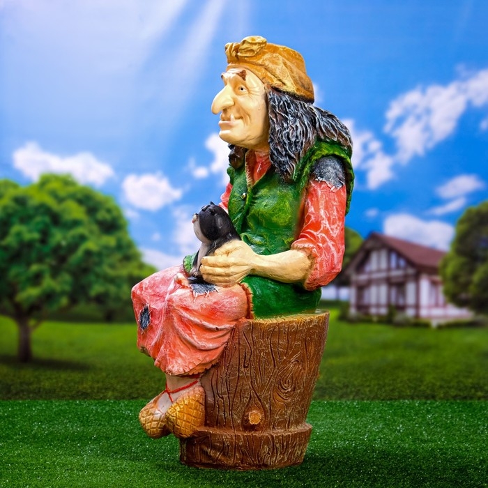 Садовая фигура  Садовая фигура "Баба Яга на ступе с кошкой" 74х40х36 см МИКС