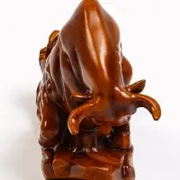 Подставка под бутылку TAKE IT EASY &laquo;Бык&raquo;, полистоун под дерево, 49&times;11&times;22 см