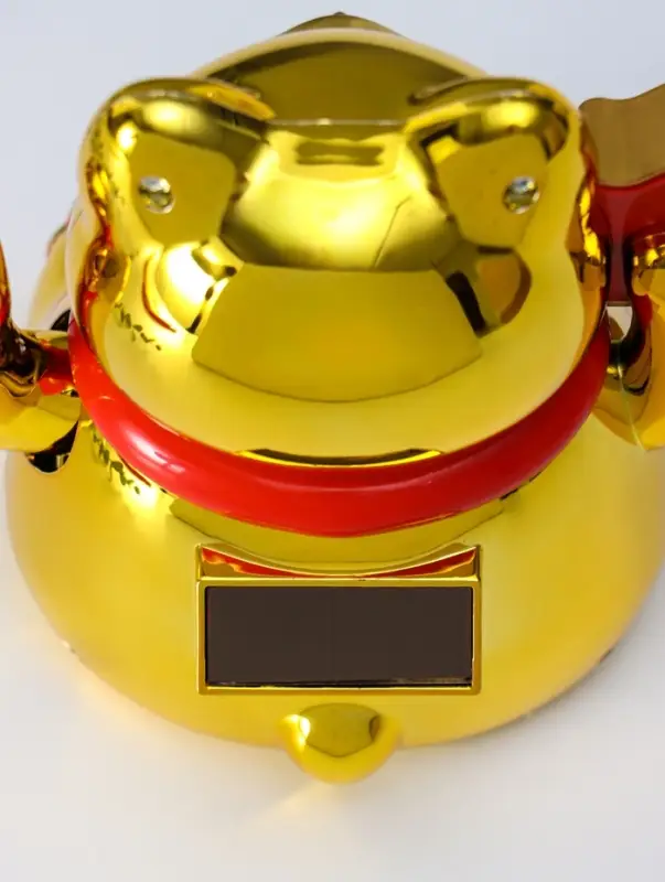 Маятник пластик от солнечной батареи "Золотой кот Манэки-нэко с домиком" 11,2х14,3х15,3 см   1096460