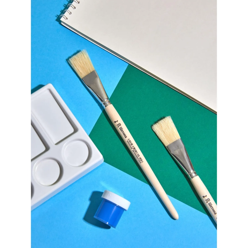 Кисть щетина плоская №20