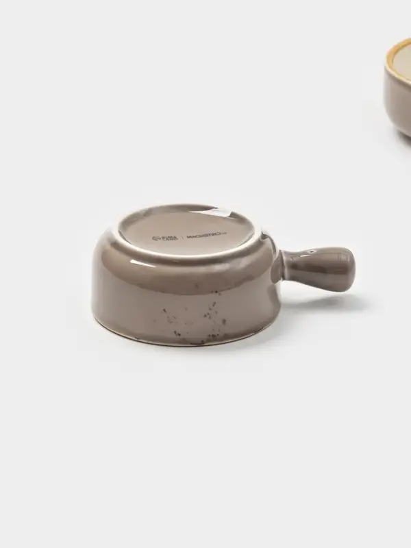 Кокотницы Magistro «Церера», набор 2 шт., 100 мл, d=7.5 см, фарфор, коричневые Кокотницы Magistro «Церера», набор 2 шт., 100 мл, d=7.5 см, фарфор, коричневые