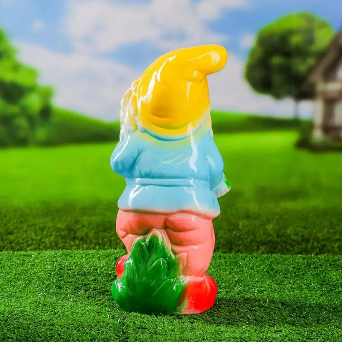 Садовая фигура из гипса &laquo;Гном с морковкой&raquo;, h=36 см
