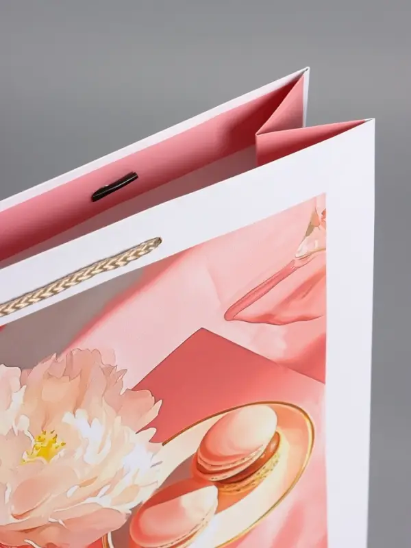 Пакет подарочный "Утренний кофе", ламинированный, 33 х 42,5 х 10 см