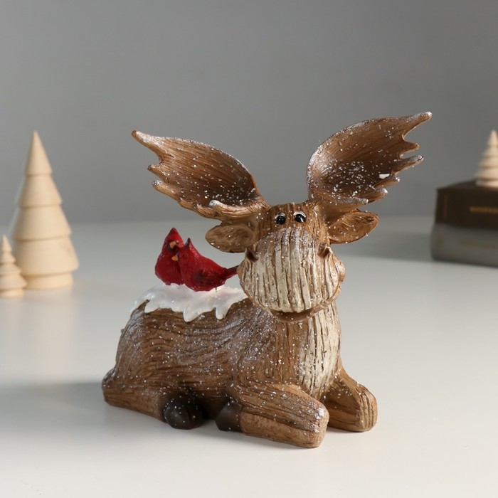 Сувенир полистоун Сувенир полистоун "Лосик цвета корицы с красными птичками на спине" 11х16,5х16 см