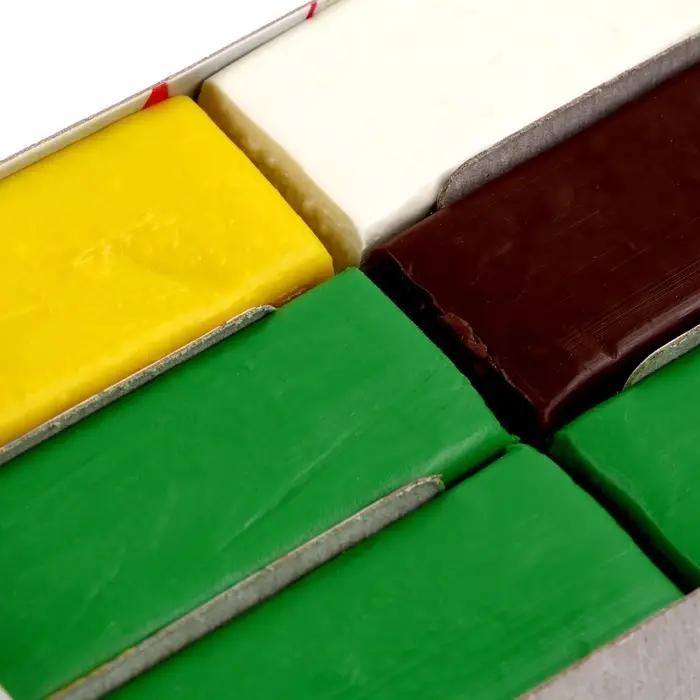 Свеча своими руками &laquo;Милый динозавр&raquo;, набор для творчества