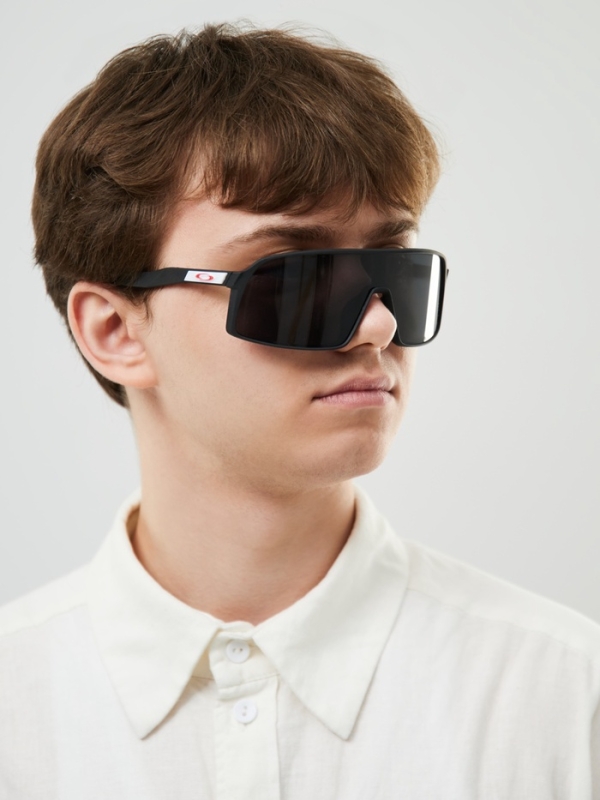 Очки солнцезащитные спортивные, uv 400, ширина 14.1 см, дужка 14.3 см, высота 5.3 см, черные   10807