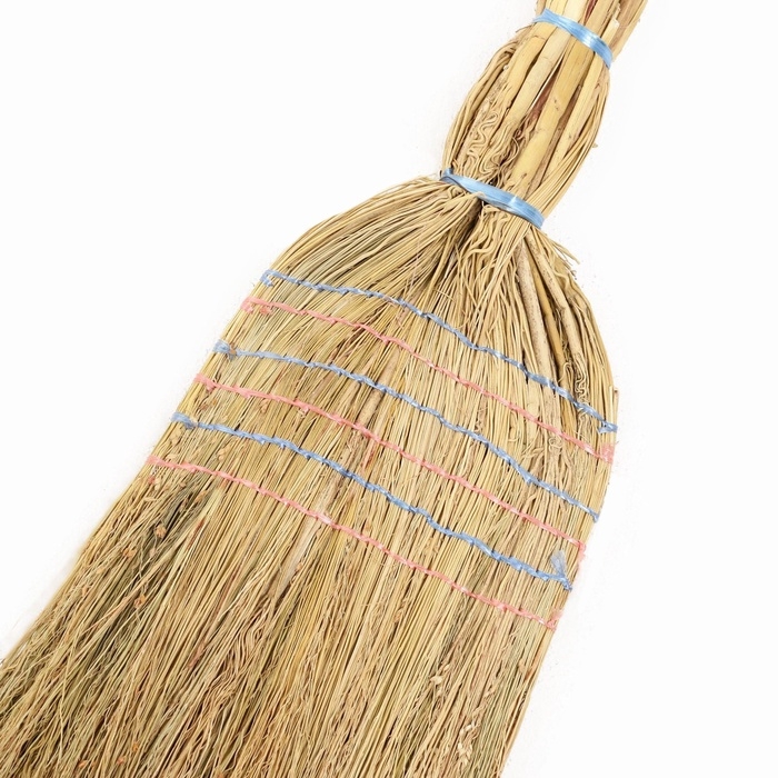 Веник узбекский из сорго 6ти-прошивной, 75-78 см, ручная работа, фасовка 50 шт Веник узбекский из сорго 6ти-прошивной, 75-78 см, ручная работа, фасовка 50 шт