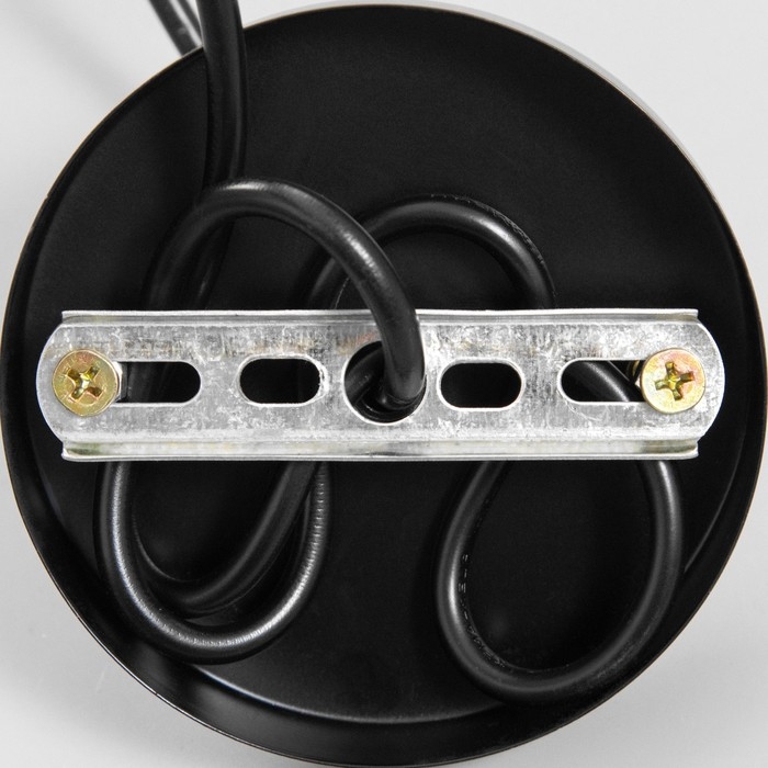 Светильник BayerLux 88304/1 E27 40Вт черный 30,5х30,5х29 -120 см Светильник BayerLux 88304/1 E27 40Вт черный 30,5х30,5х29 -120 см