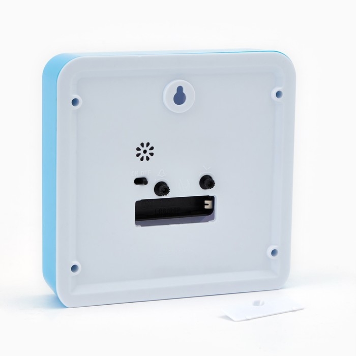 Часы настольные будильник Часы настольные будильник "Монте", с подвесом, 15 х 15 см