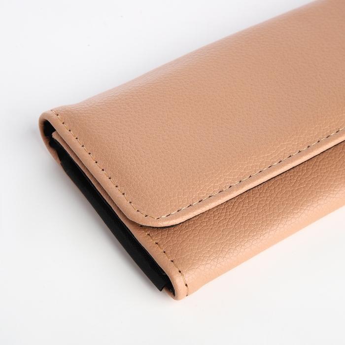 Кошелёк женский на магните, цвет бежевый Кошелёк женский на магните, цвет бежевый