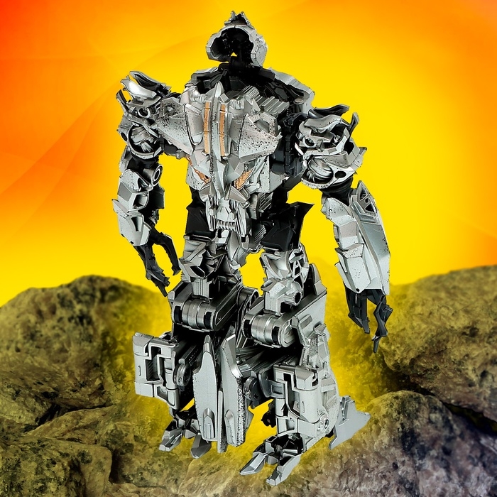 Робот «Истребитель», трансформируется, с элементами из металла Робот «Истребитель», трансформируется, с элементами из металла